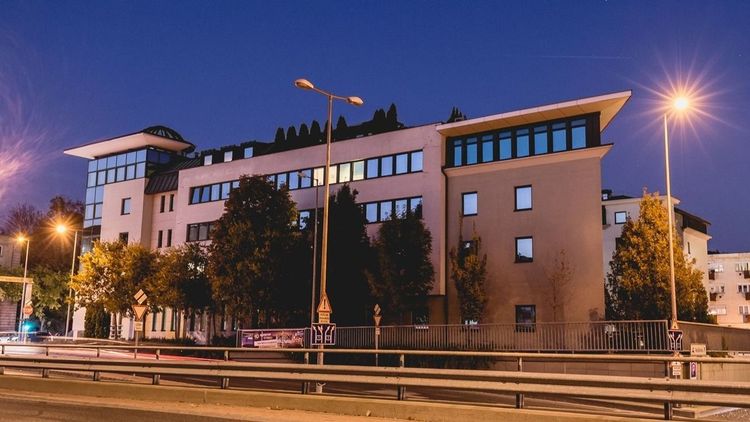 Megjelent a hír a Kisalföld.hu-n: Nemzetközi konferenciát tartanak a mesterséges intelligenciáról Győrben