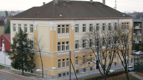 Okleveles technikusi képzés a Deákban