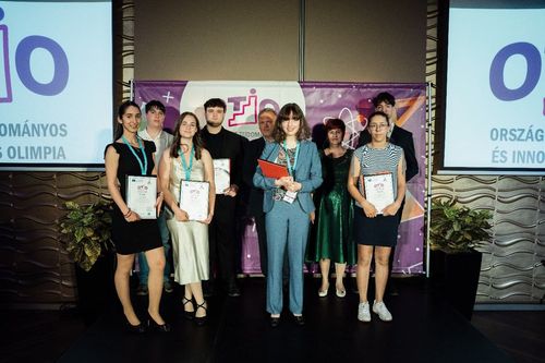 Idén is kiosztották az IPOSZ és a Győri SZC Deák Ferenc Két Tanítási Nyelvű Közgazdasági Technikum által felajánlott „START YOUR BUSINESS” különdíjakat